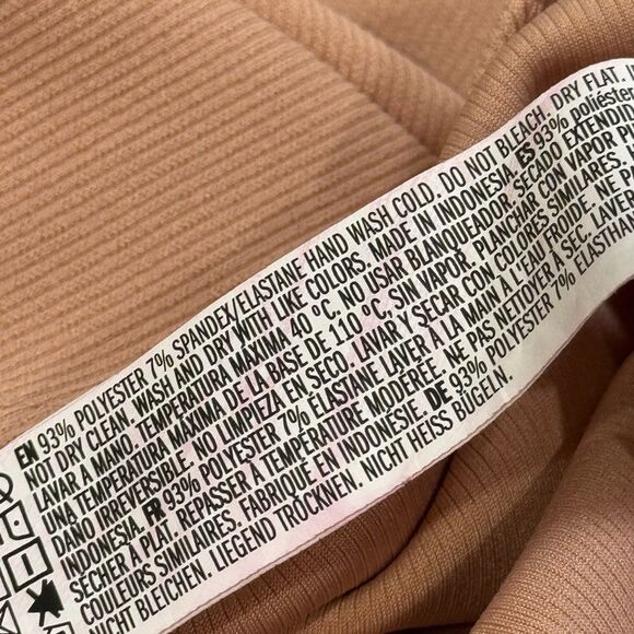 FOREVER 21 BODYSUIT. L - Picture 6 of 6